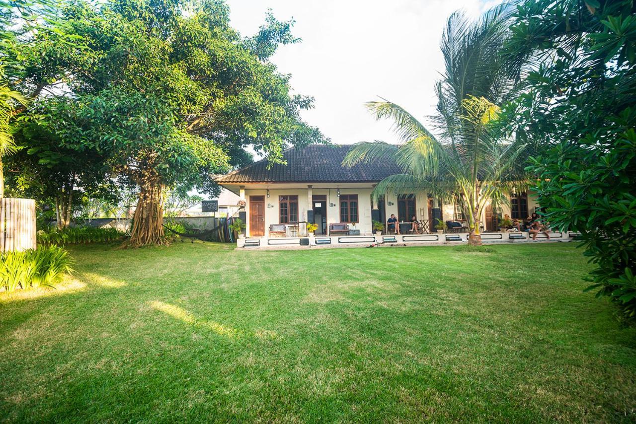 מלון Uluwatu The Bali Boarding House מראה חיצוני תמונה